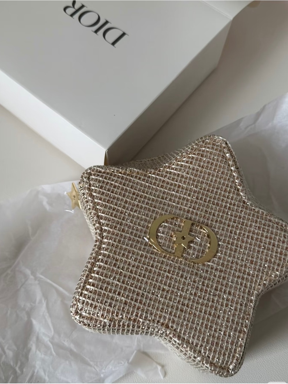 Dior Beauty Star-Shaped Glitter Makeup Pouch - Picture 2 of 6
